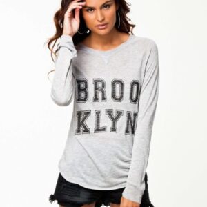 Brooklyn Long Sleeve Sweater